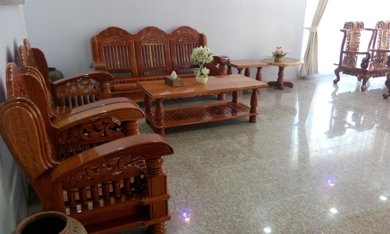 Hotel Juno Pakokku Bagian luar foto