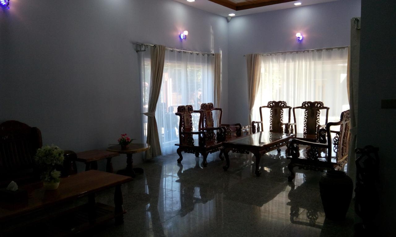 Hotel Juno Pakokku Bagian luar foto