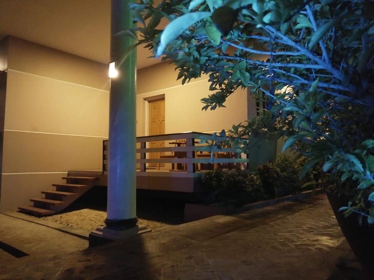 Hotel Juno Pakokku Bagian luar foto